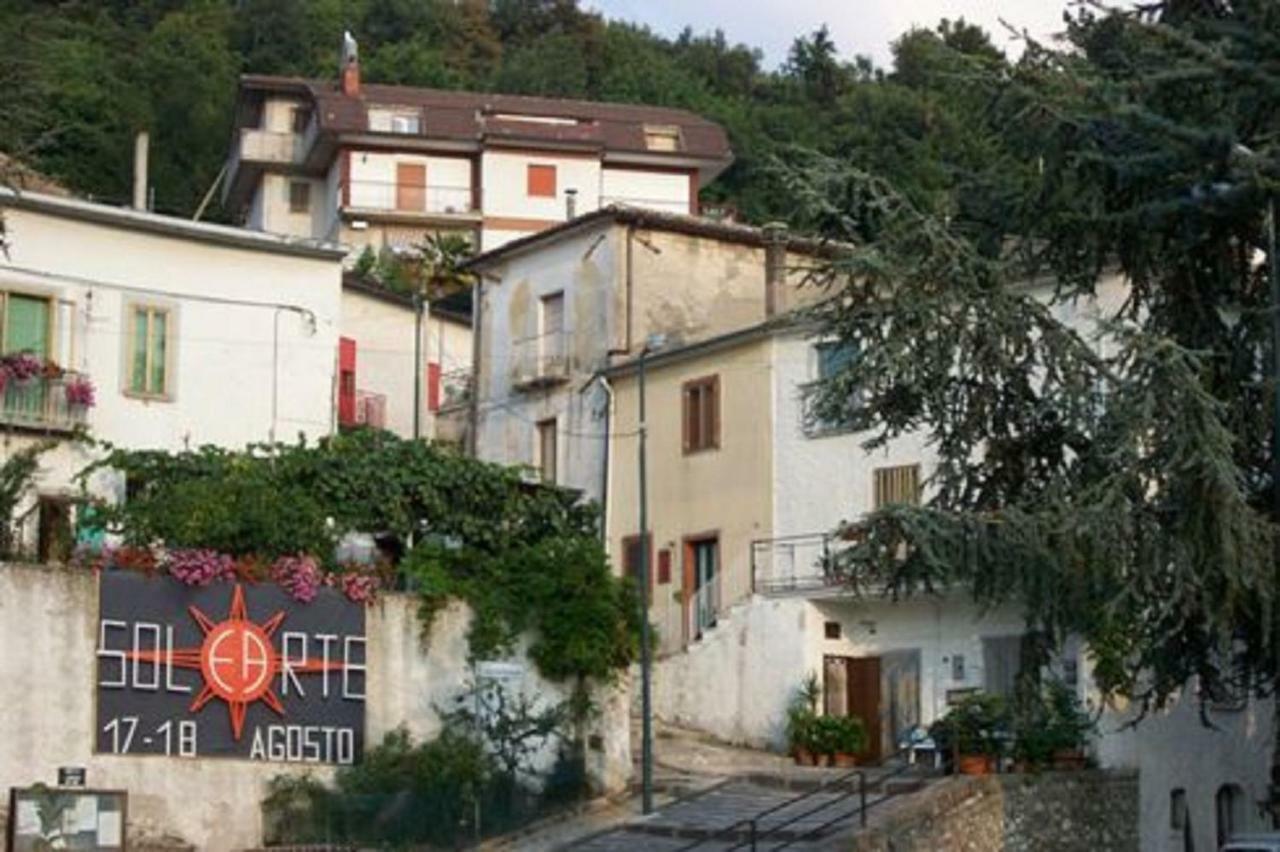 La Casa Sull'Aia,Av Bed and Breakfast Santo Stefano del Sole Eksteriør billede