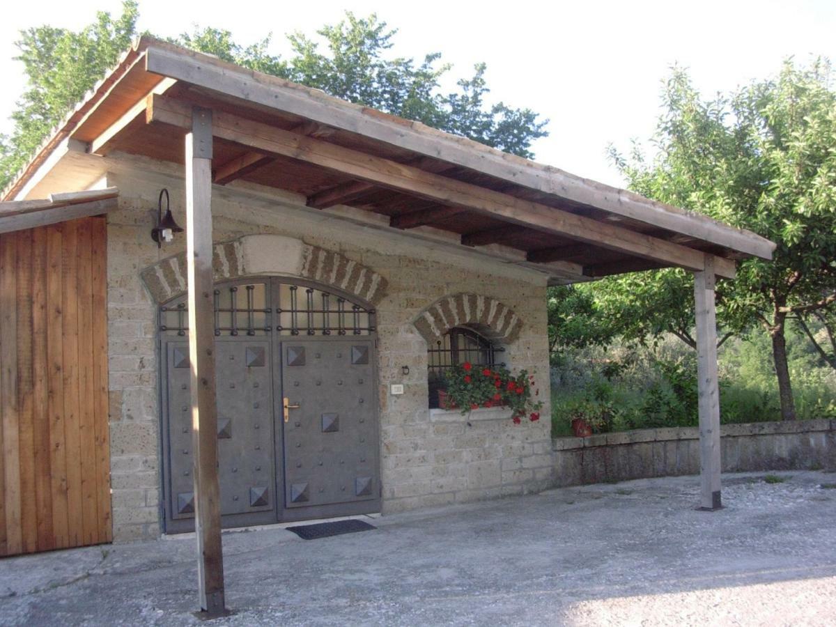 La Casa Sull'Aia,Av Bed and Breakfast Santo Stefano del Sole Eksteriør billede
