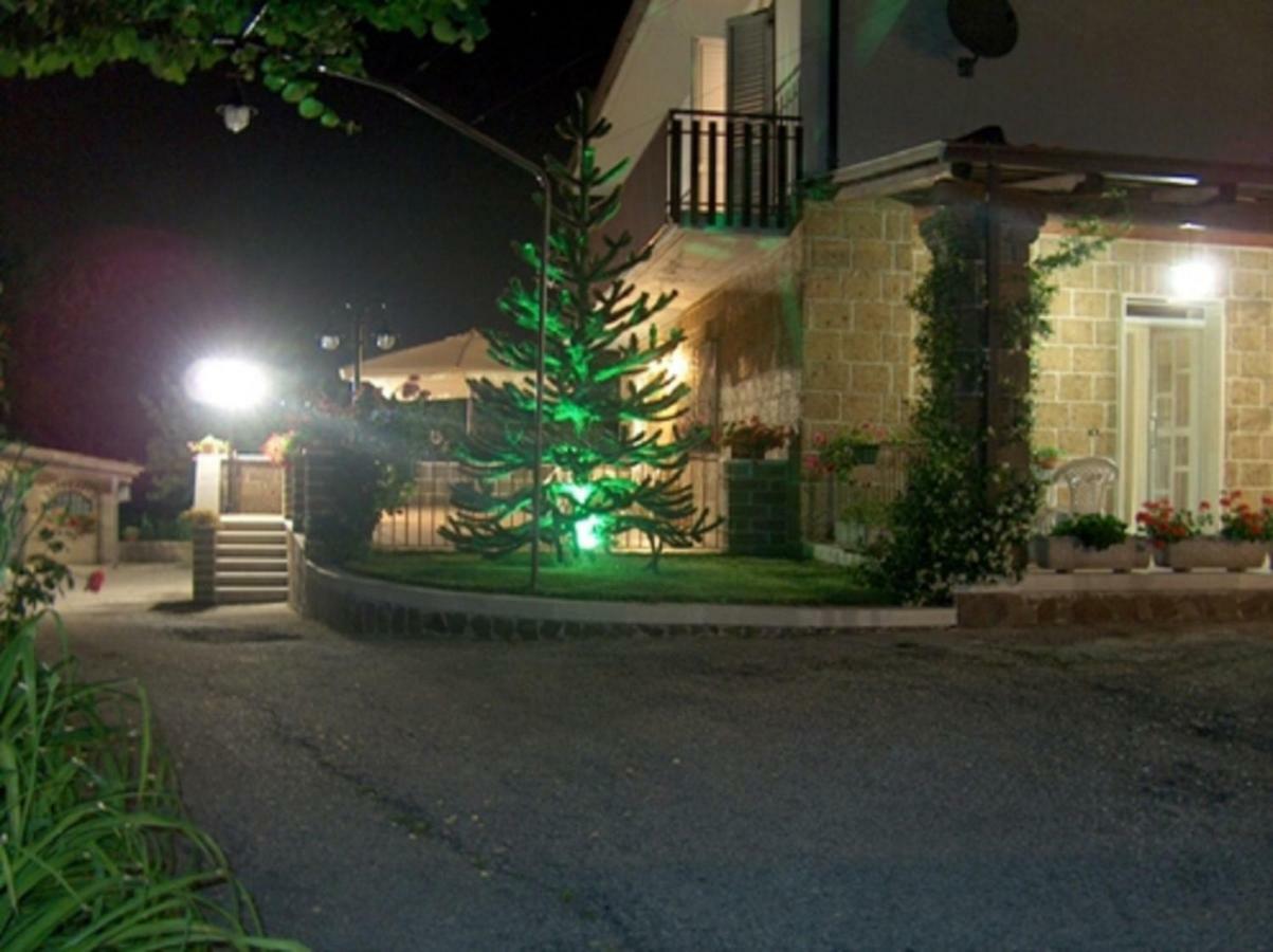 La Casa Sull'Aia,Av Bed and Breakfast Santo Stefano del Sole Eksteriør billede